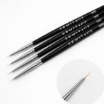 Synthetic brush # 000