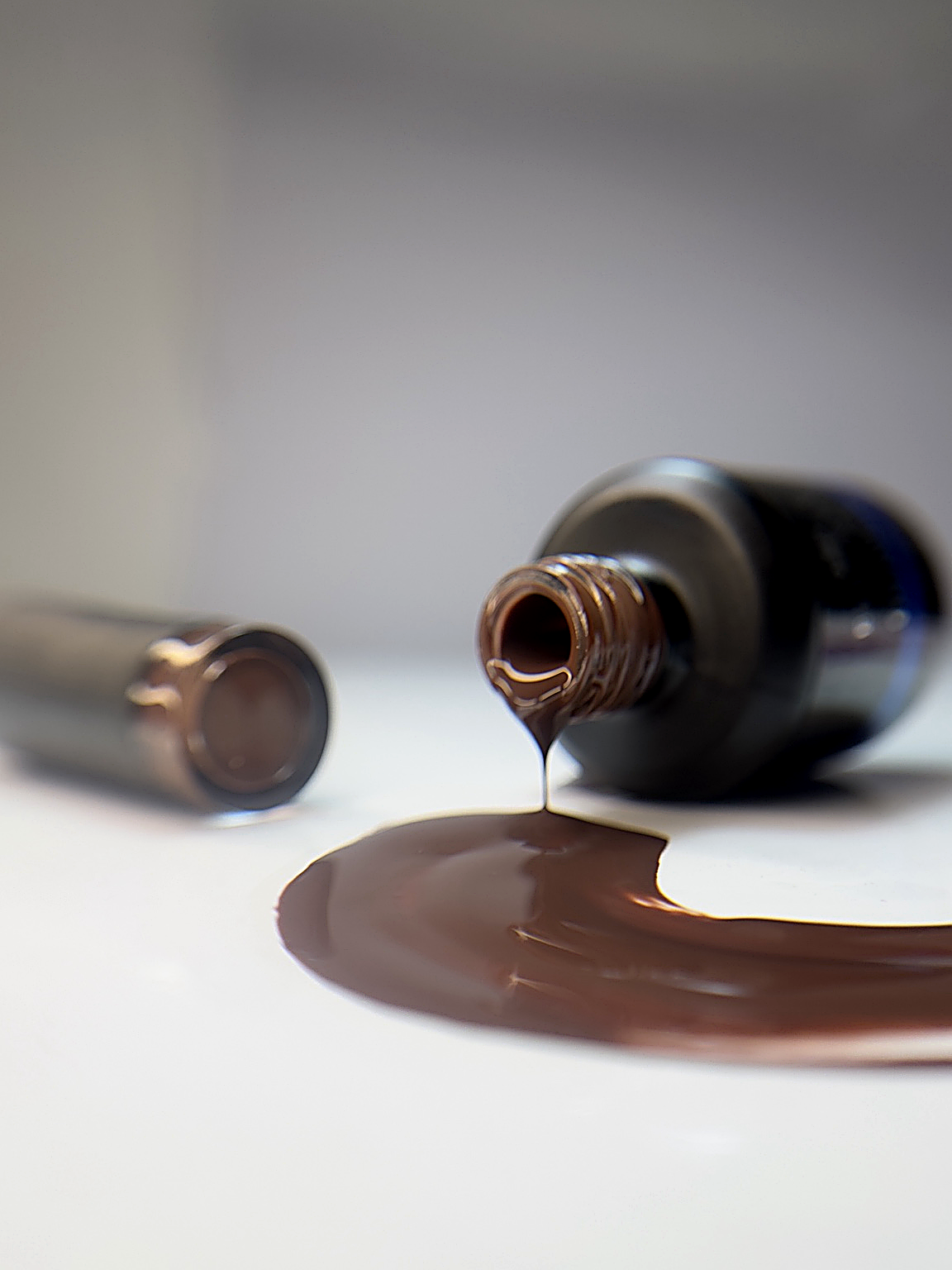 AF139CDA-5734-4562-AD61-24D0A5583A02 Gel polish “Exclusive” # 107 - Image 1