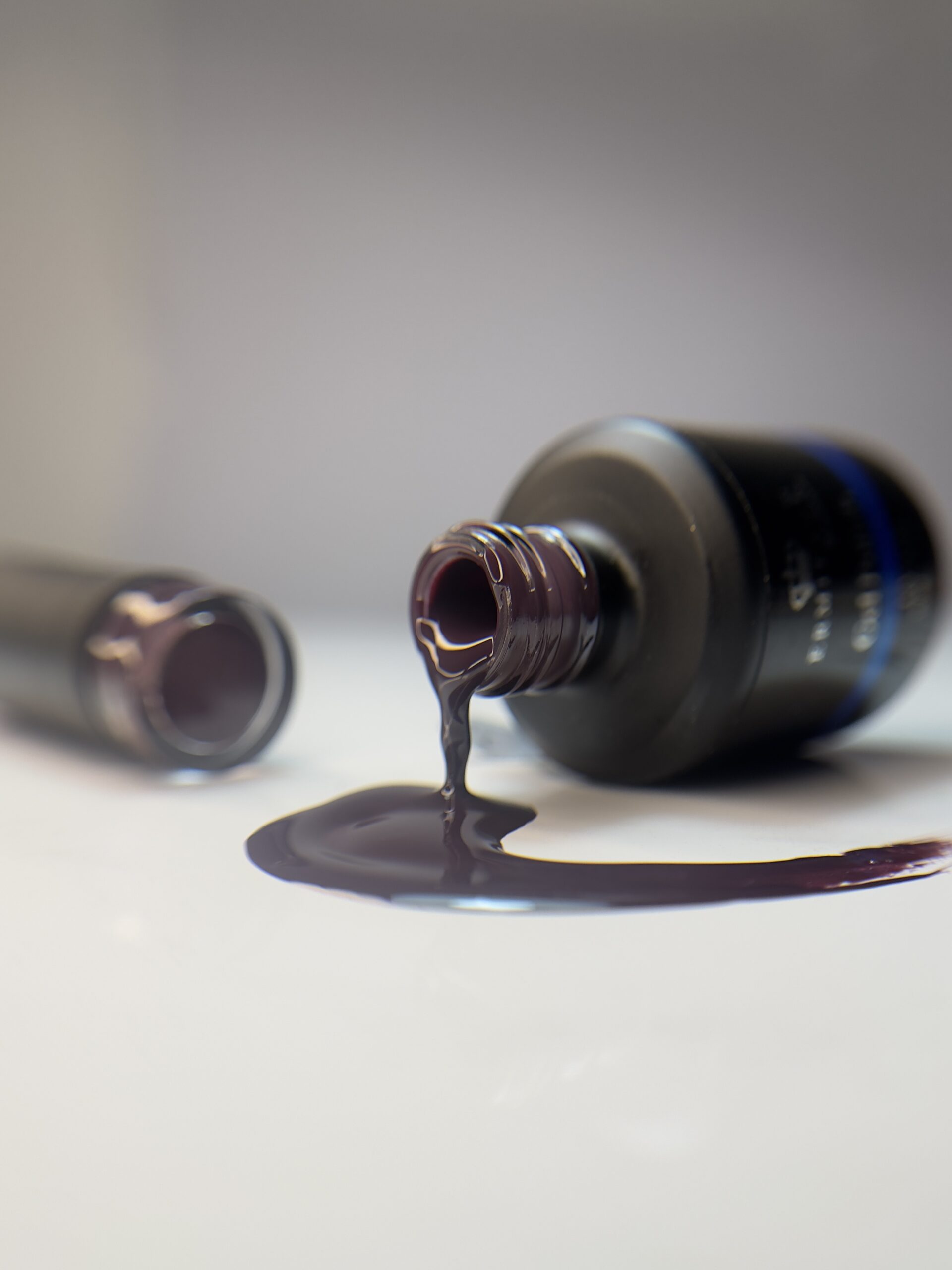 IMG_4260 Gel polish “Exclusive” # 100 - Image 1